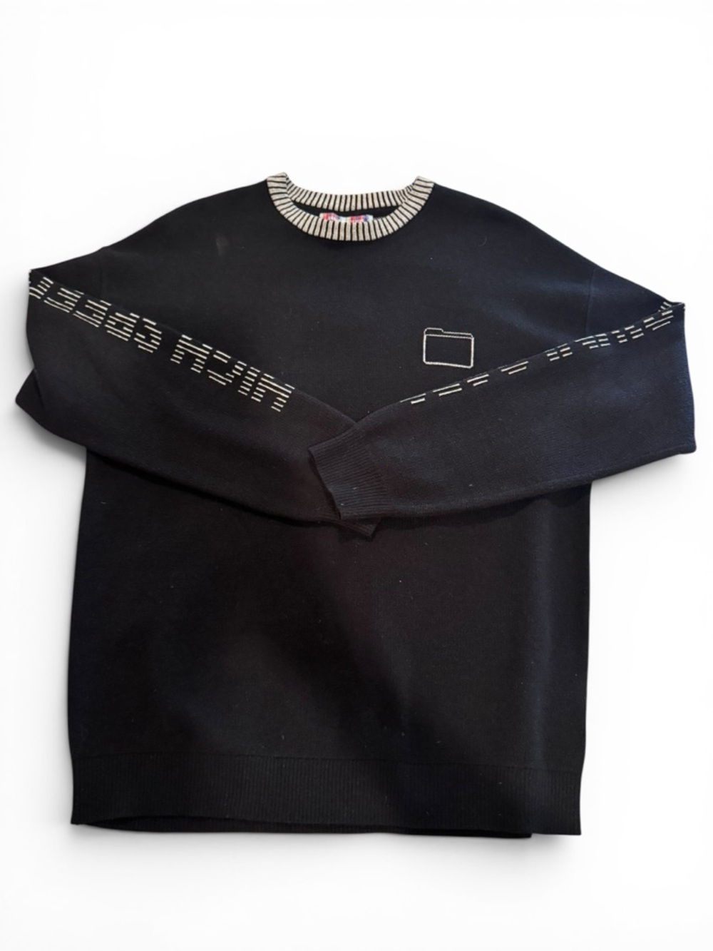 Urban outfitters Men's Black Crewneck Sweater with Contrast Stitching